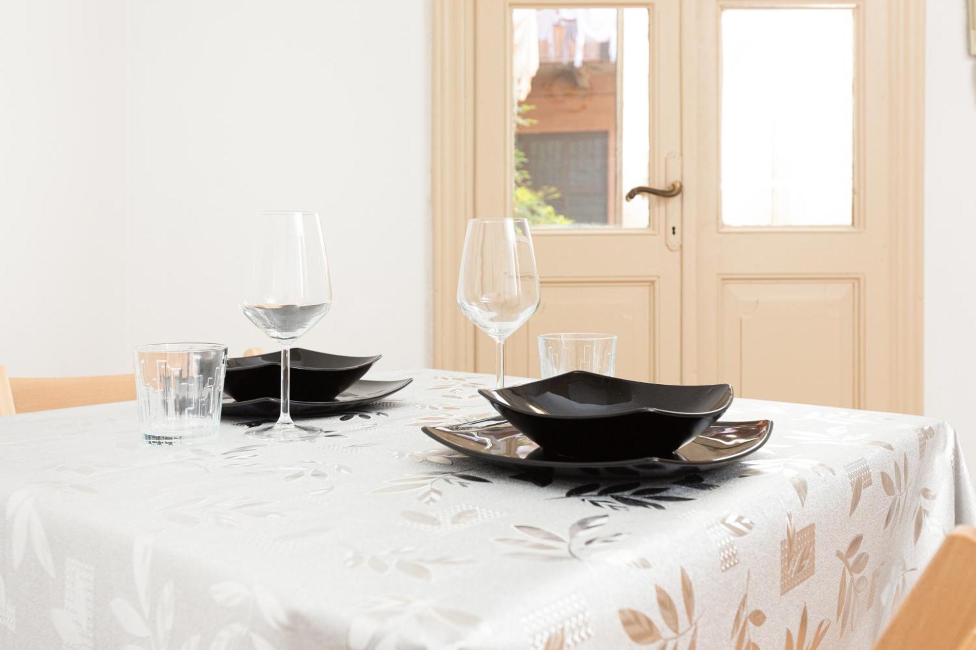 Cream Little Apartment - M1 - City Center — Photos 3